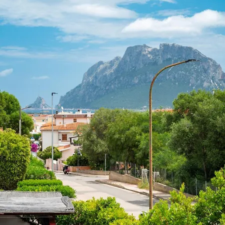 Casa Nivy * Porto San Paolo (Sardinia)